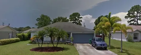 552 SW Buswell Avenue Port St Lucie FL 34983