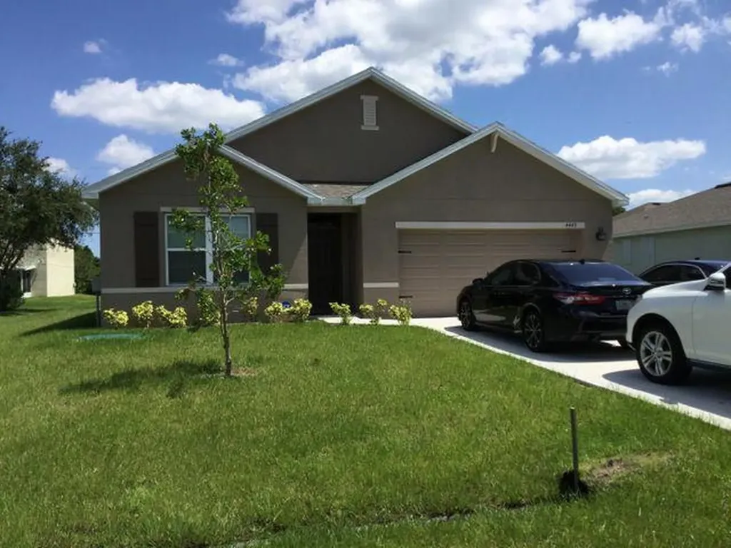 4449 SW Babylon Street Port St Lucie FL 34953