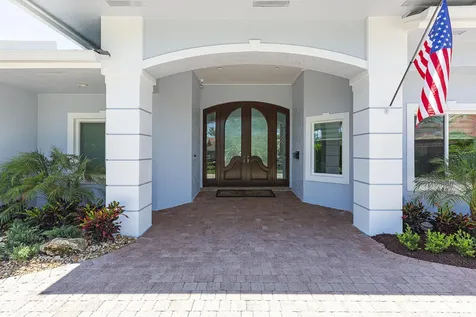 2340 NE 28th Court Lighthouse Point FL 33064