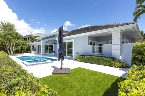 2340 NE 28th Court Lighthouse Point FL 33064