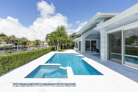 2340 NE 28th Court Lighthouse Point FL 33064