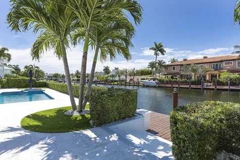 2340 NE 28th Court Lighthouse Point FL 33064