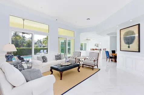 2340 NE 28th Court Lighthouse Point FL 33064