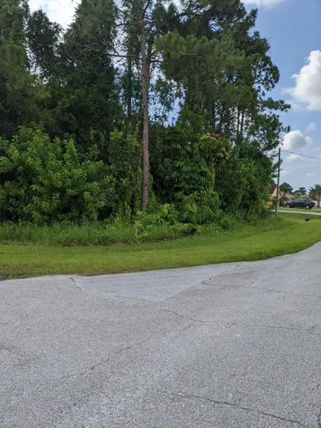 298 SW Pagoda Terrace Port St Lucie FL 34984