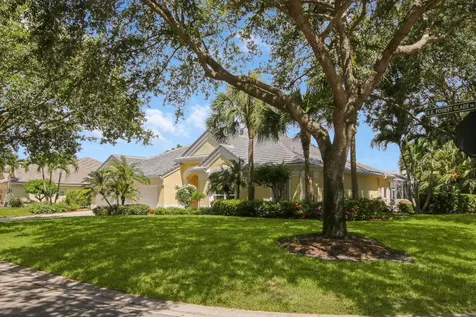 5802 SE Forest Glade Trail Hobe Sound FL 33455