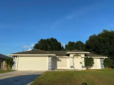 4443 SW Bradbury Street Port St Lucie FL 34953