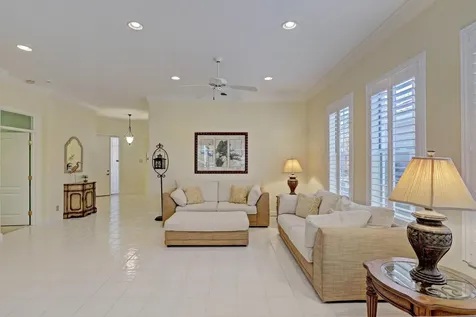 724 Pinehurst Way Palm Beach Gardens FL 33418
