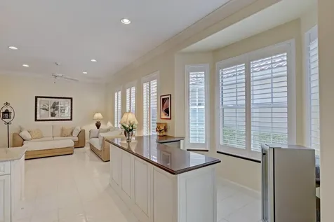 724 Pinehurst Way Palm Beach Gardens FL 33418