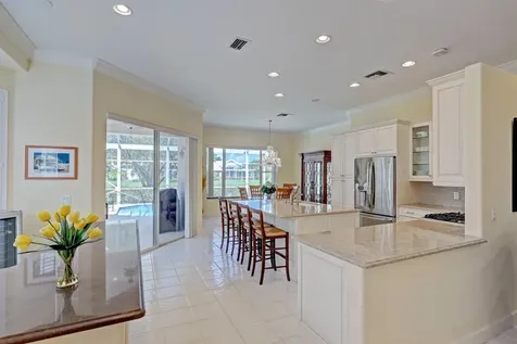 724 Pinehurst Way Palm Beach Gardens FL 33418