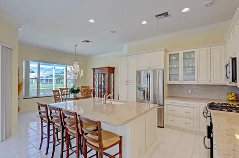 724 Pinehurst Way Palm Beach Gardens FL 33418