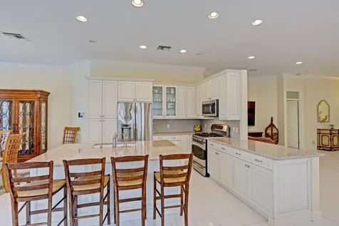 724 Pinehurst Way Palm Beach Gardens FL 33418