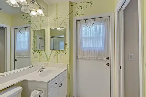 724 Pinehurst Way Palm Beach Gardens FL 33418