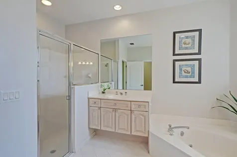 724 Pinehurst Way Palm Beach Gardens FL 33418