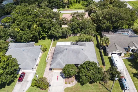 2261 SW Pigeon Terrace Port St Lucie FL 34953
