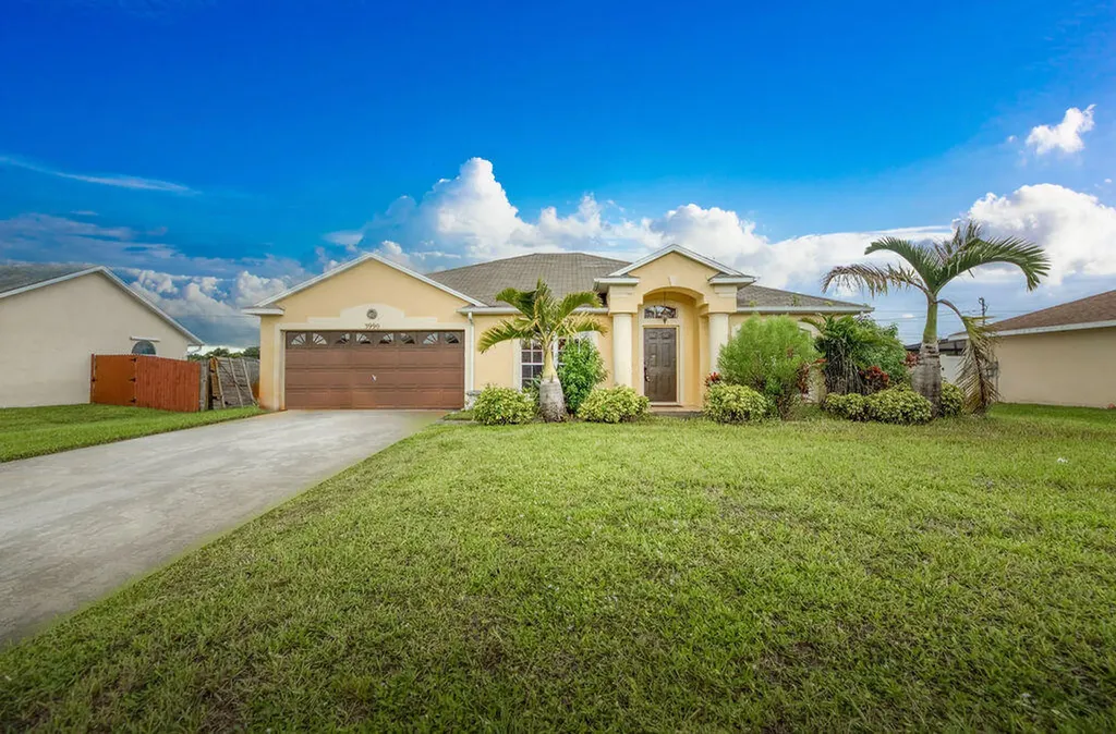 3990 SW Kakopo Street Port St Lucie FL 34953
