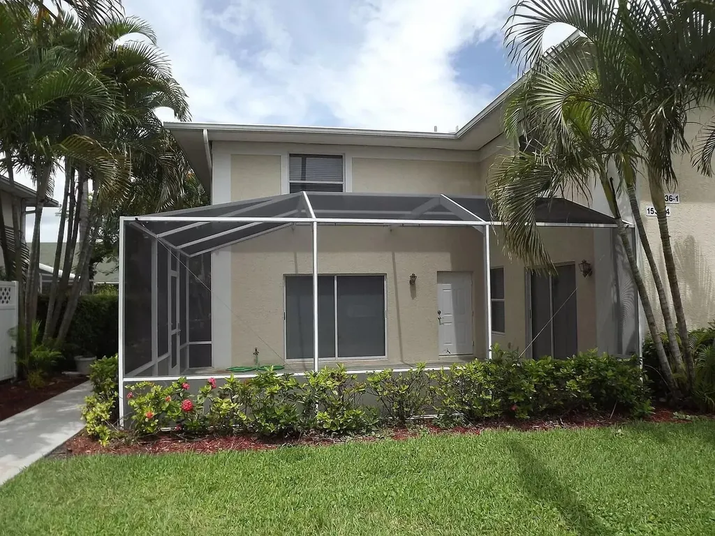 1536 N Lawnwood Circle Fort Pierce FL 34950