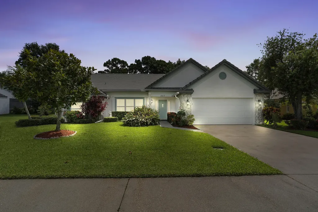1317 SW Briarwood Drive Port St Lucie FL 34986