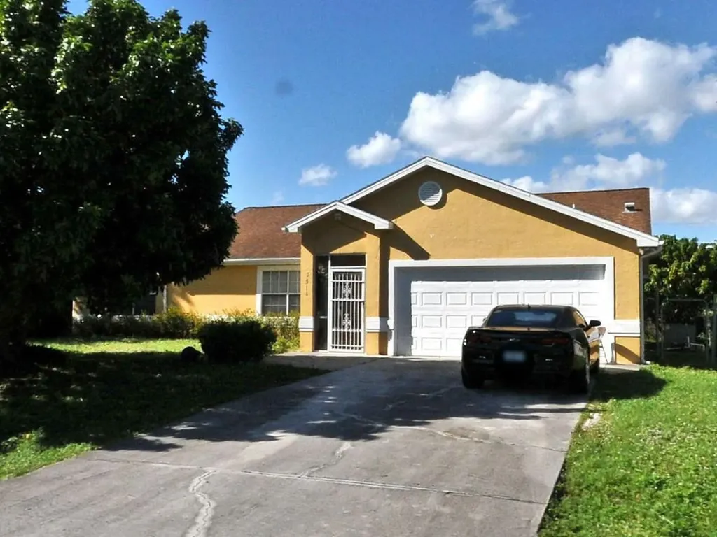 3514 SW San Giorgio Street Port St Lucie FL 34953