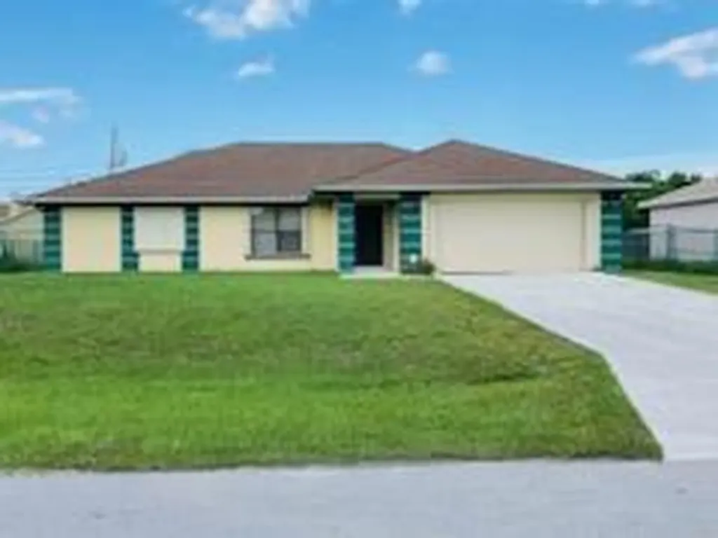 1731 SW Monterrey Lane Port St Lucie FL 34953