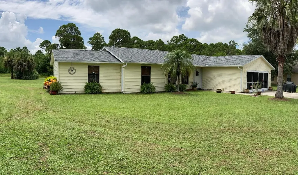 168 Mabry Street Sebastian FL 32958