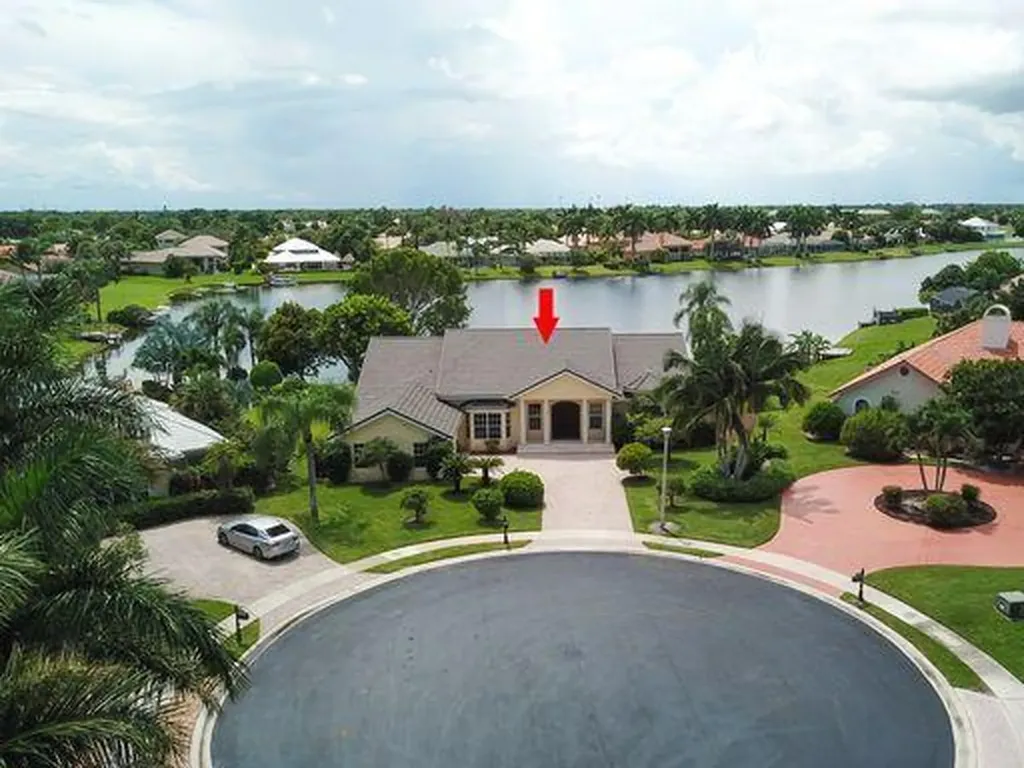 13199 Halifax Court Wellington FL 33414
