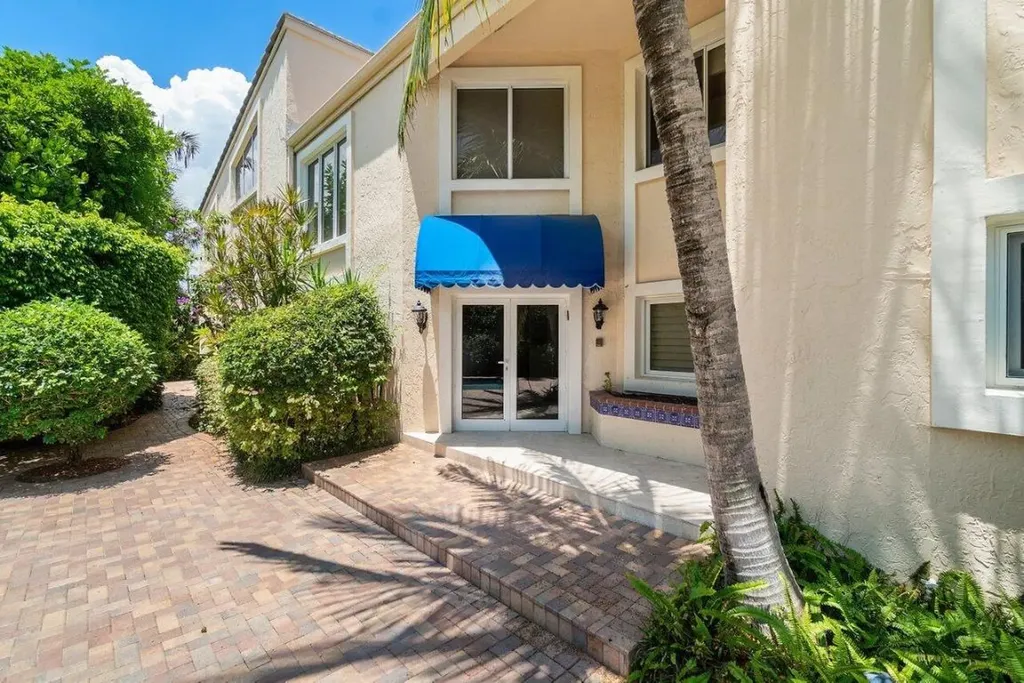 1117 Russell Drive Highland Beach FL 33487