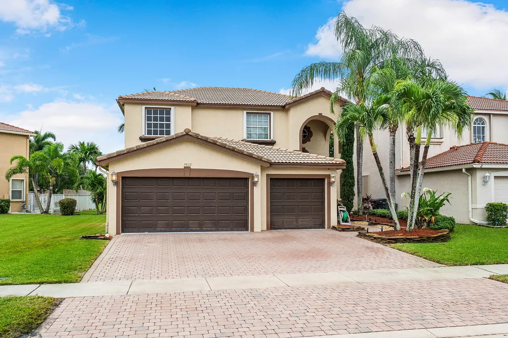 7422 Via Luria Lake Worth FL 33467
