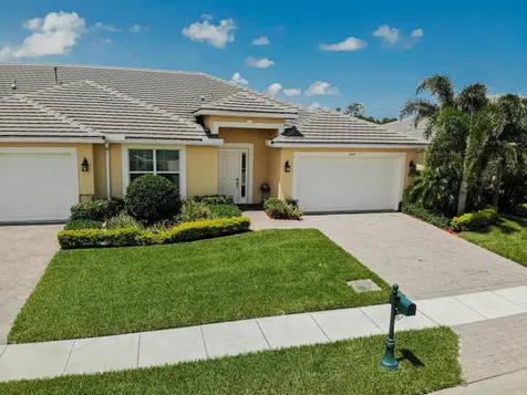 6044 NW Cullen Way Port St Lucie FL 34983
