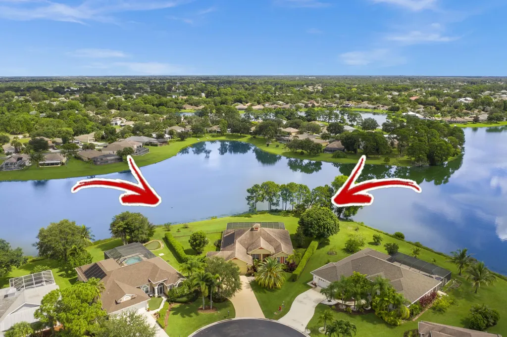 423 SW Sweetwater Trail Port St Lucie FL 34953