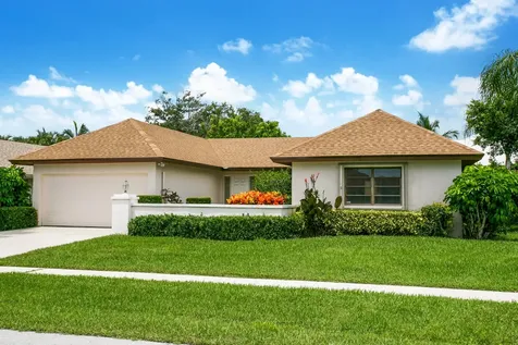 10267 Greentrail Drive N Boynton Beach FL 33436