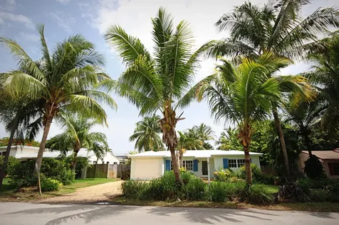 19 NW 17th Street Delray Beach FL 33444