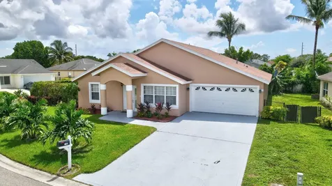 1188 Landings Run Greenacres FL 33413