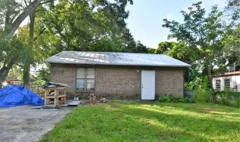 1809 Tucker Court Fort Pierce FL 34950