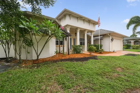 6421 NW Verdi Court Port St Lucie FL 34986