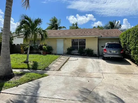 5560 Jarrand Way Lake Worth FL 33463