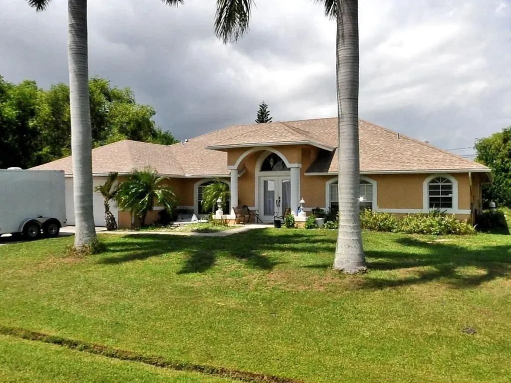 2843 SE Melaleuca Boulevard Port St Lucie FL 34952