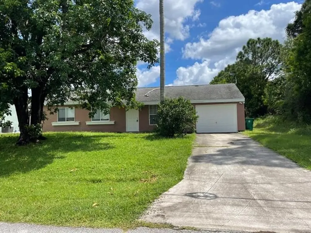 1449 SW Hutchins Street Port St Lucie FL 34983