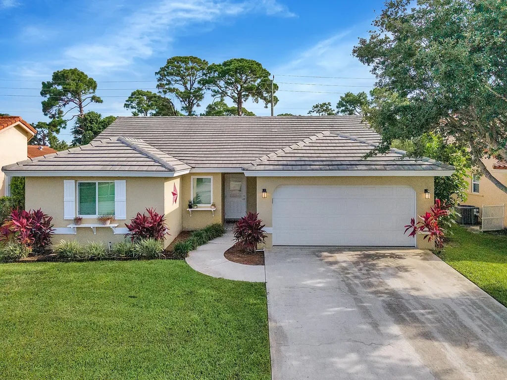5161 Rosen Boulevard Boynton Beach FL 33472