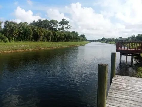 24 Hastings Lane Boynton Beach FL 33426