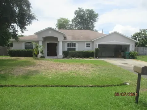 390 NW Curtis Street Port St Lucie FL 34983