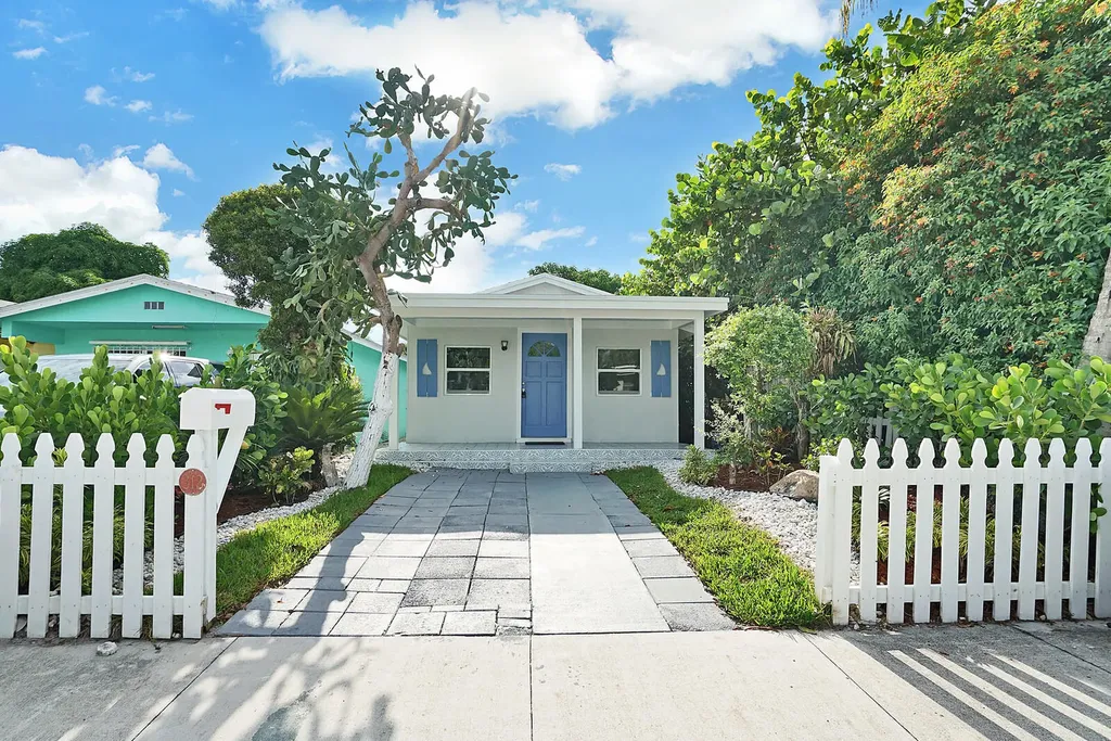 312 N C Street Lake Worth Beach FL 33460