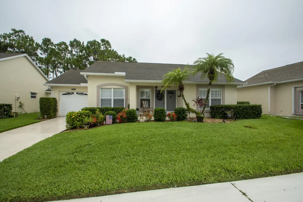 467 NW Casanova Circle Port St Lucie FL 34986