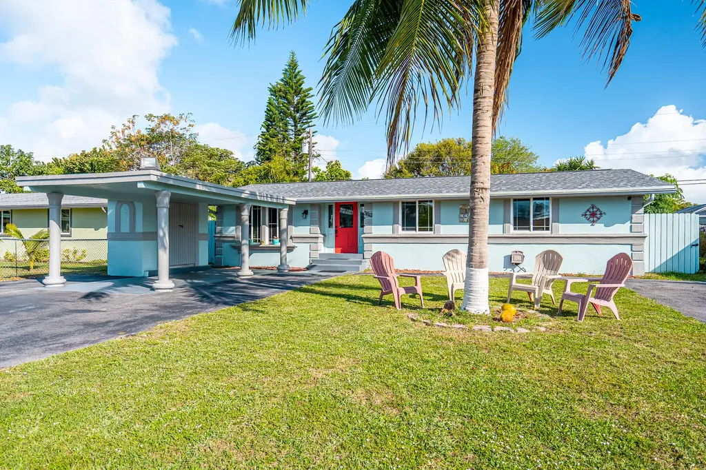 3841 Mackinac Road Lake Worth FL 33462