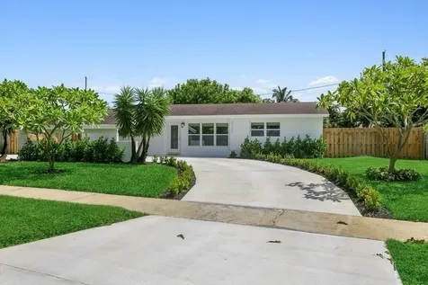 3720 Lake Osborne Drive Lake Worth Beach FL 33461