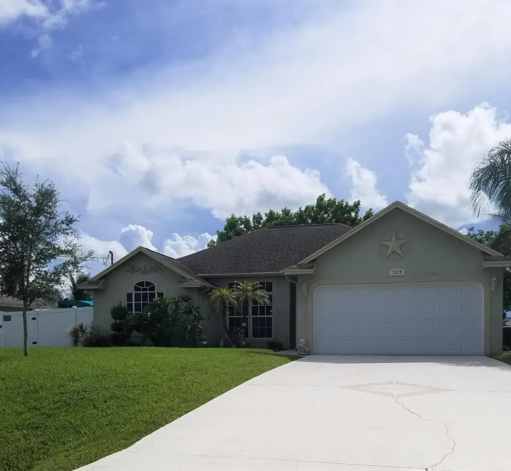 2278 SW Monterrey Lane Port St Lucie FL 34953