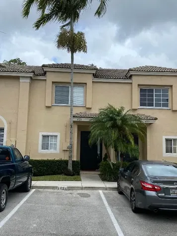 4723 NW 57th Place Coconut Creek FL 33073