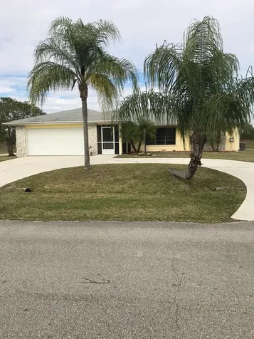 399 SW Fairway Avenue Port St Lucie FL 34983