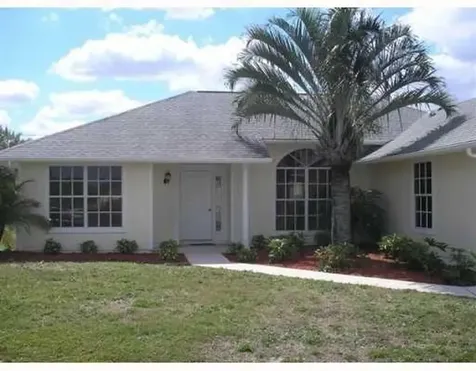 2680 SW Opechee Avenue Port St Lucie FL 34987