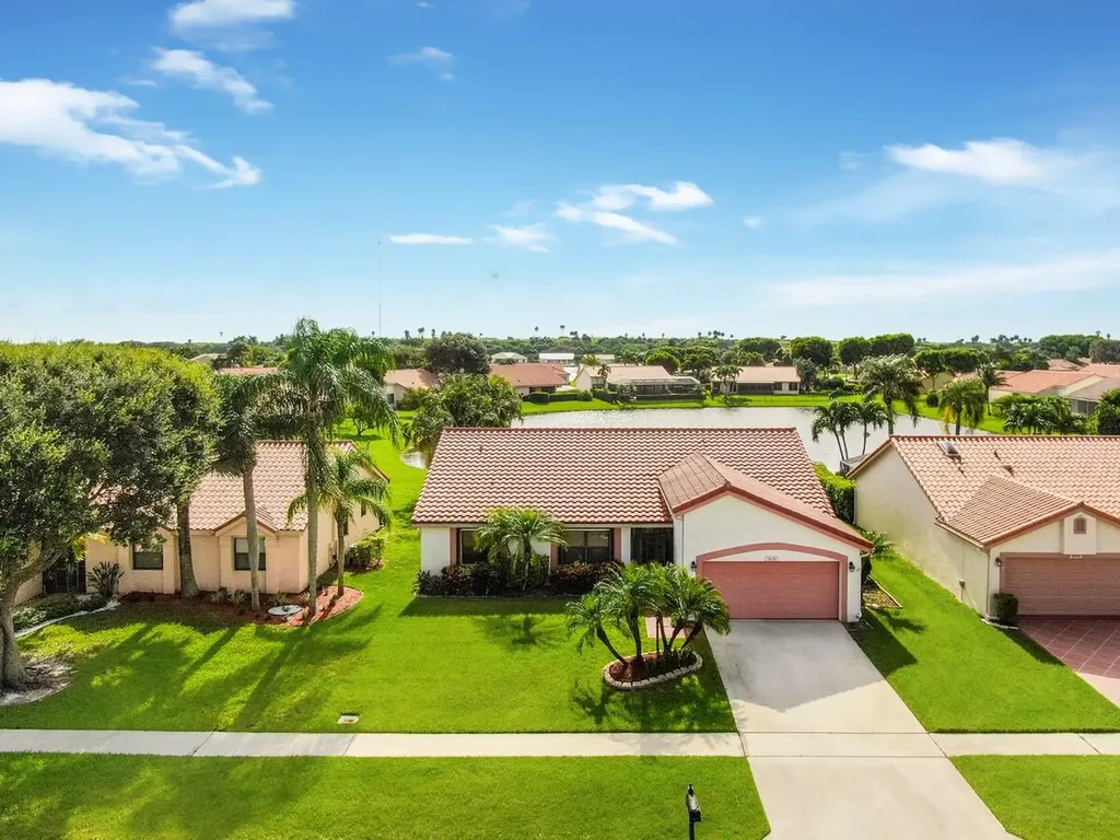 8676 Egret Isle Terrace Lake Worth FL 33467