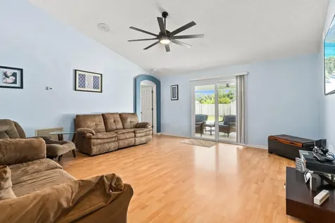 6313 NW Dora Court Port St Lucie FL 34983